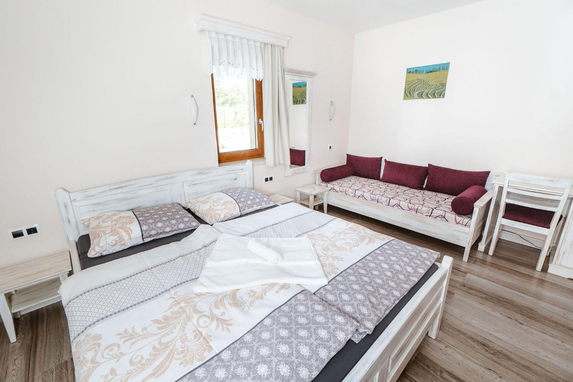 Zelena Oaza - B&B Miklavz pri Ormozu Екстериор снимка