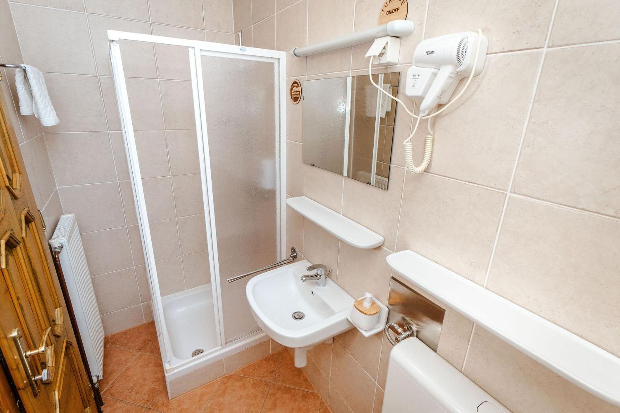 Zelena Oaza - B&B Miklavz pri Ormozu Екстериор снимка